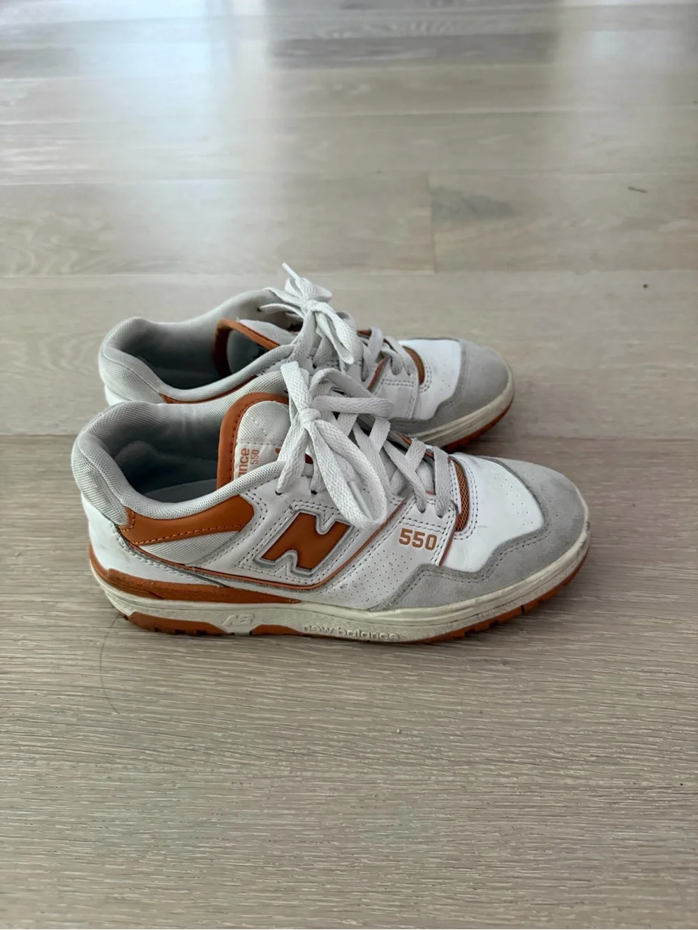 New Balance 550 Sneakers
